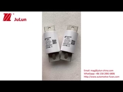 Nó có thể được sử dụng cho mạch ngắn, quá tải và bảo vệ dự phòng của xe điện hệ thống truyền động điện