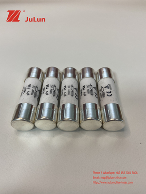 Cầu chì PV năng lượng mặt trời được xếp hạng 1000V/1500V TUV CE 5x20mm 10x38mm 14x51mm 10X85mm