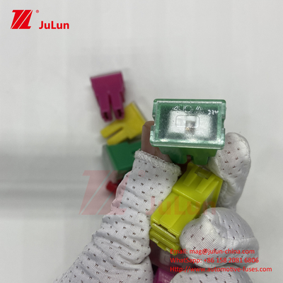 JCASE AutomaticStable Automotive circuit breakers với bảo vệ quá tải và điện áp 32V