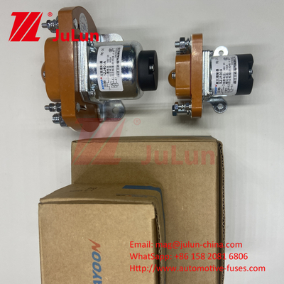 Máy lau điện Dc Contactor SZJ100A Điện bốn bánh pin nhiệt độ cao kháng