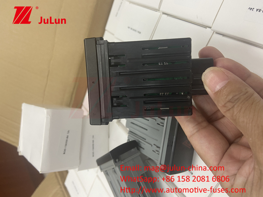 12V 24VFORD Bấm nút chuyển đổi nguy hiểm đèn chuyển đổi nguy hiểm tín hiệu dừng chuyển đổi