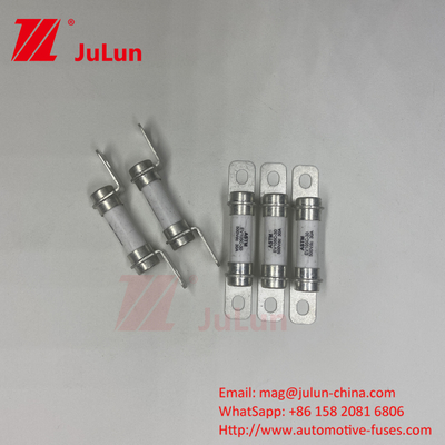 Bụi gốm 20A30A40A Vận tải điện Fuse 500VDC Bolt M6 Bolt