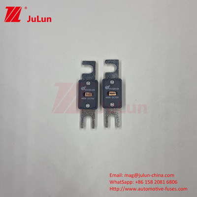 DC70V 100A EV320-5C Sạc nhanh xe điện với M6 Bolts Phạm vi điều khiển nhiệt độ -40.C ¢ 70.C