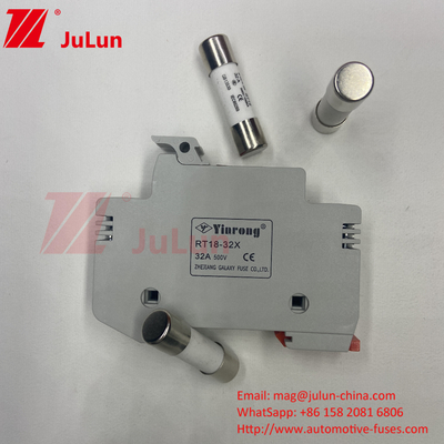 PV-30 CE TUV 10*38mm Dc 6A 8A 10A 12A 15A 20A 25A 32A PV Mặt trời Dc 1000V Fuse với hộp giữ bộ nhớ