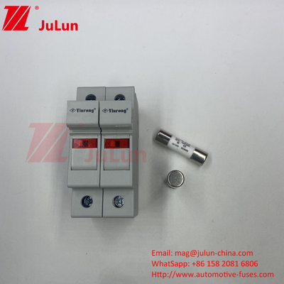 TUV CE 10 * 38mm DC 1000V Photovoltaic Fuse mặt trời 20A với bảo vệ LED Fuse Holder cho Inverter mặt trời