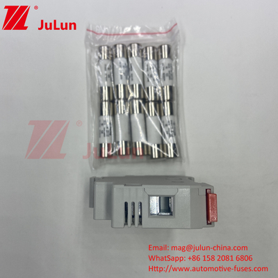 Nhà máy chuyên nghiệp BYPV-18 1pole 16a 1000v Chứng nhận Cylindrical Ceramic Fuse Với Capacity Breaking 30kA
