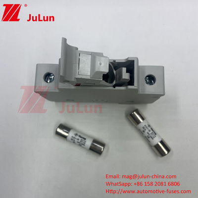 1500VDC Solar PV Fuse Holder với Fuse cho các ứng dụng Inverter quang điện mặt trời