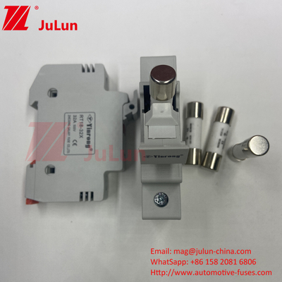 30kA Capacity Breaking Solar Pv Fuse / Din Rail Solar Fuse Holder cho bảo vệ mô-đun