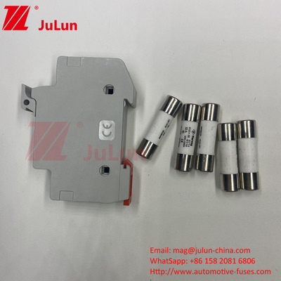 Phân tích năng lượng mặt trời Photovoltaic Silver cho Inverter Protection Fuse Holder 1500v 30a