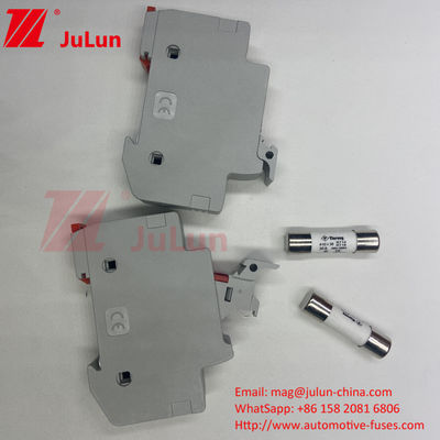 Solar PV Ceramic Fuse Holder Với Capacity Breaking 1000VAC/DC 300A Ceramic Fast-Acting Fuse Cho Photovoltaic Ch