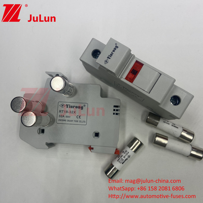 1000VDC 1500VDC 500VDC DIN Rail Solar Panel DC 32 Amp Solar Fuse Holder With Fuse For PV Pho