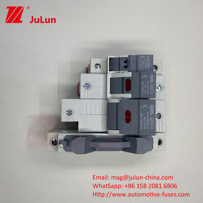 Phòng hòa tan năng lượng mặt trời PV với vật liệu yếu tố bộ hòa tan bạc 32A 3P 10 * 38 1000VDC