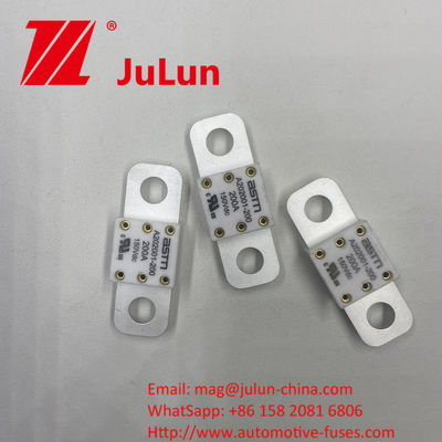 Khả năng phá vỡ Ceramic A202001-150A 150VDC Fuses với khoảng cách lỗ 39mm và giá cả phải chăng