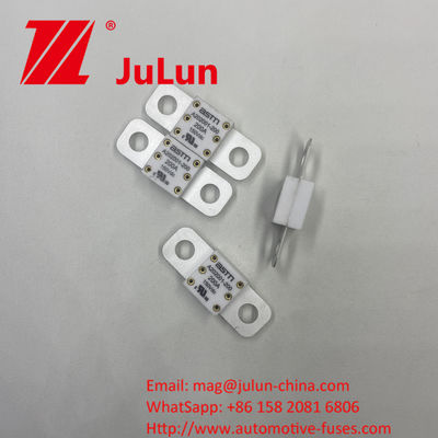 Bộ bảo hiểm ô tô gốm A202001-250A với khoảng cách lỗ 39mm và mô-men xoắn chặt chẽ được khuyến cáo 11-13N · m Đối với cài đặt M8