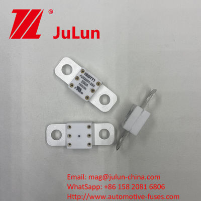 Pin xe A202001-150A 150VDC Cải thiện an toàn xe của bạn với các bộ an toàn xe gốm được khuyến cáo