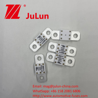 Đặc điểm điện ASTM A202001 300A 150VDC Chất bảo hiểm ô tô gốm cho thiết bị hạng nặng