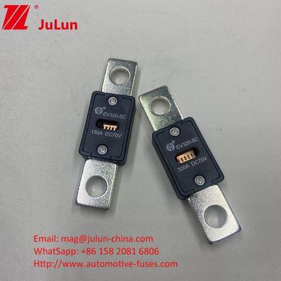 51mm Khoảng cách lỗ ô tô EV320*-5X 225A 70VDC Fuses 68*19*10mm 6KA Capacity Breaking For Performance Vehicles