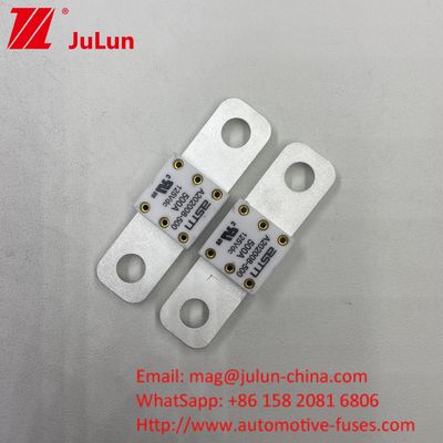 Bảo vệ mạch ngắn 500A 125VDC Battey Fuse Kích thước nhỏ Khoảng cách định lượng dòng điện cao giữa 2 lỗ 50,8mm