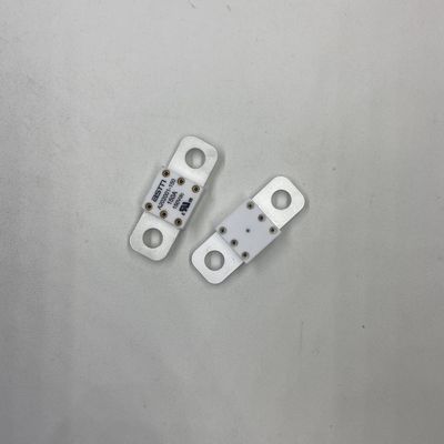 150A 150VDC Chuyển đổi điện năng Ceramic Automotive Fuses Khả năng phá vỡ cao 16KA 20KA với mô-men xoắn chặt chẽ khuyến nghị 11-13N · m Đối với M8