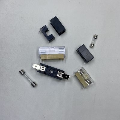 Hỗ trợ bảo hiểm 5 * 20mm Max Voltage 10A 250VDC Ceramic Fuse 6x30mm trên PCBA
