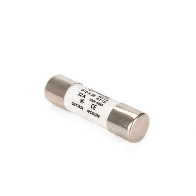 PV 10 * 38mm Bộ giữ bộ an toàn hình trụ với 32A 690V điện áp thấp