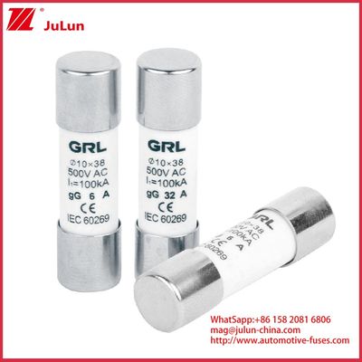 15A 1000VDC Fuse Link Solar GPV DC Fuse 10 * 38mm 32A Đánh giá cho bảo vệ điện trong hệ thống PV để sử dụng với lồng bảo hiểm