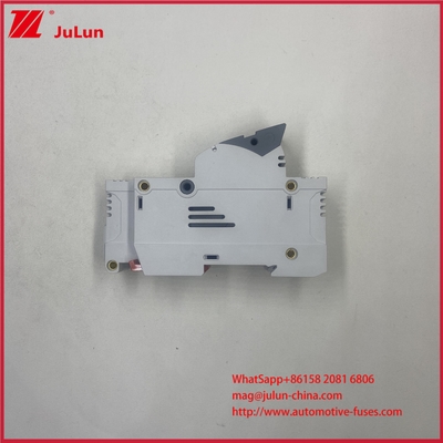 63A 22 * 58mm Photovoltaic Solar Fuse với điện áp hoạt động định số DC1000V và điện áp chịu xung định số 6 KV