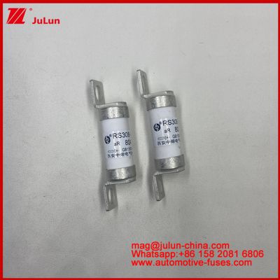 Pin, Động cơ RS308-HB 16A 550VDC Lưu trữ năng lượng Bộ an toàn ô tô gốm với điện áp định số AC690V/DC550V Và Phương pháp lắp đặt