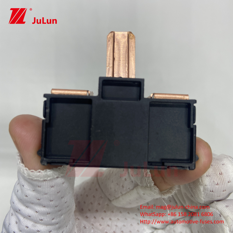 Xe ô tô động cơ xe ô tô tàu xe tải nông nghiệp xe ô tô điện Fuse J Box thẳng đầu cuối xe tải 38231-TAB-A01