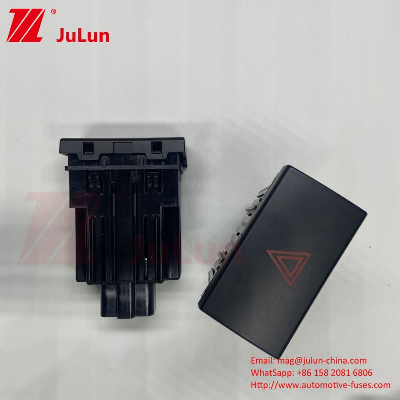 Chuyển đổi cảnh báo nguy hiểm xe tải BC45-13A350-BA Xe hơi Double Flash Triangle Truck Dangerous Warning Switch