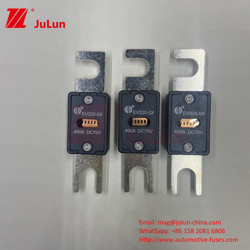 EV Electric Vehicle Fuse Boxed 70VDC Điện áp định số M6 Bolt loại 250A EV320-5C