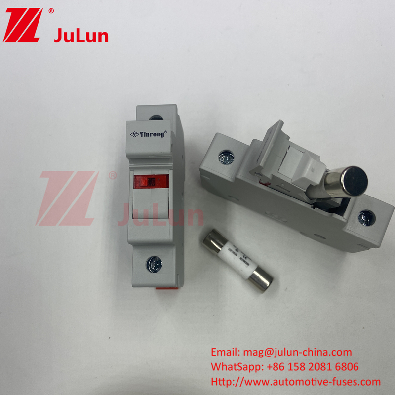 Bảo vệ quang điện mặt trời RT18-32 15A 20A 32A Cụm bộ an toàn với chỉ số LED cho S