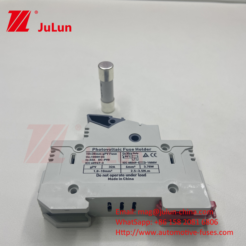 1000V DC Mặt trời Photovoltaic Inverter Fuses RT18 Series 10x38 3P DIN Rail Mounted 32A Capacity cho Fuse 1500V
