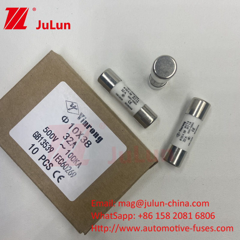 PV 6A 10*38mm AC500/690V Khả năng phá vỡ TUV Panel Mount Pv String Fuses CE chứng nhận