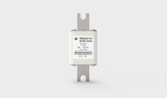 Cầu chì nhanh cho xe điện bằng sứ 630A 750VDC RSZ307-01-EVZE Hiệu suất DC tuyệt vời