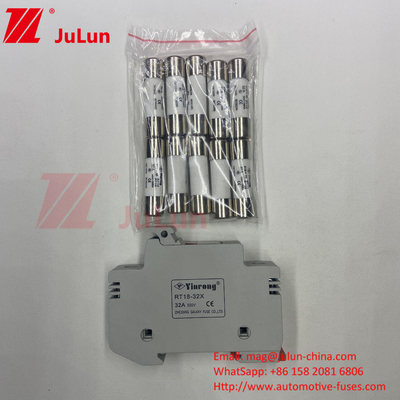 Phương tiện bảo mật năng lượng mặt trời PV / Din Rail Solar Fuse Holder cho Inverter 1500VDC 1000VDC 500VDC 10A-63A 30kA