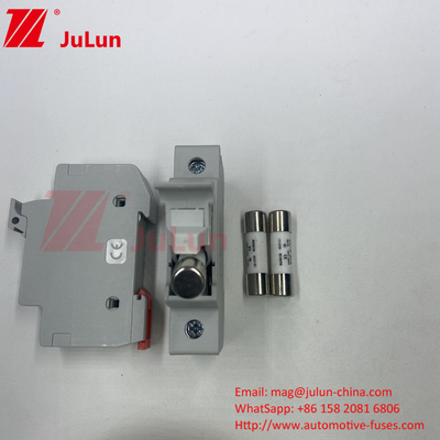 1000VDC 32A Nắm pin mặt trời với pin cho Inverter PV RT18-32 15A 20A 32A Nắm pin với chỉ số LED cho pin mặt trời P
