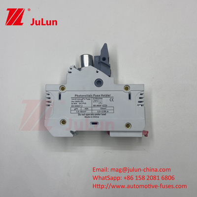 Phòng hòa tan năng lượng mặt trời PV với vật liệu yếu tố bộ hòa tan bạc 32A 3P 10 * 38 1000VDC