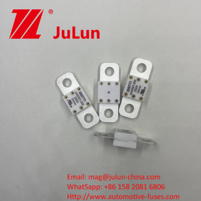 ASTM A202001-200A 150VDC Ceramic Car Fuses được đánh giá cho các ứng dụng hạng nặng