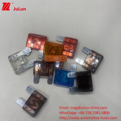 50A 32VDC Đánh giá điện áp Blade xe hơi Fuses ô tô