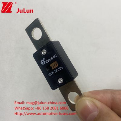 EV320-5C 300A 70VDC Fuses Blade ô tô với khoảng cách lỗ 51mm và chế độ cài đặt Bolt M8