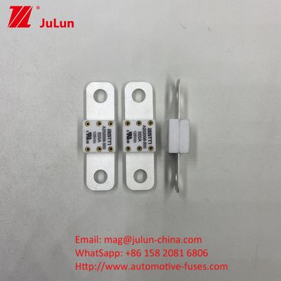 Xe điện A202008 200A 125VDC Fuse ASTM cho ứng dụng EV và ô tô